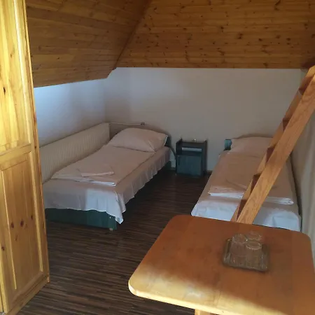 Venusz Panzio Es Vendeglo Bed & Breakfast Bagod Exterior photo